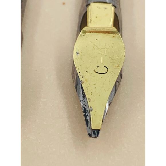 Calligraphy Pen Set Papers Illustrations 11 tips 3 Handles Tip Holder Example - Picture 9 of 16